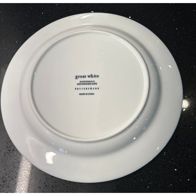 Contemporary 1980s Pottery Barn Great White Large Rimmed Plates Set of 5 For Sale - Image 3 of 7