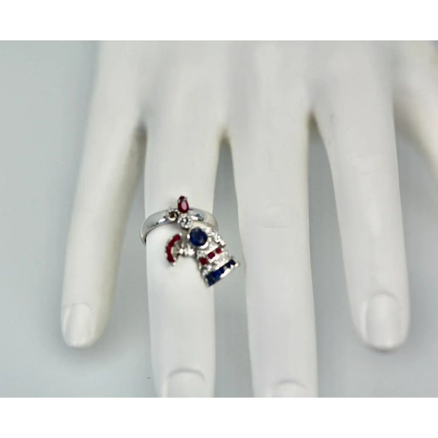 1920s Art Deco Platinum “Lady With a Fan” Charm Ring Size 6.25 For Sale - Image 4 of 9