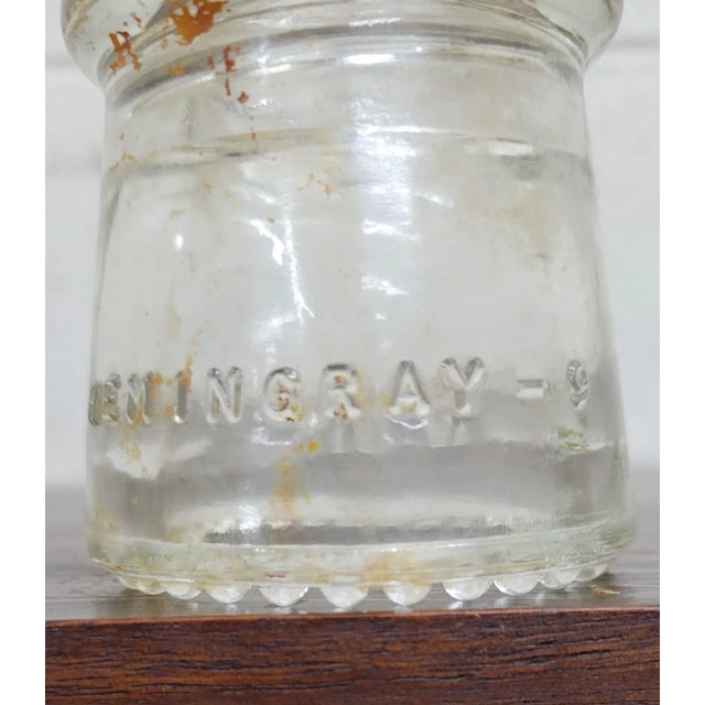 This is a gorgeous clear vintage glass Hemingray insulator. Hemingray-9 Made in USA 34-52. Obvious cosmetic imperfections....