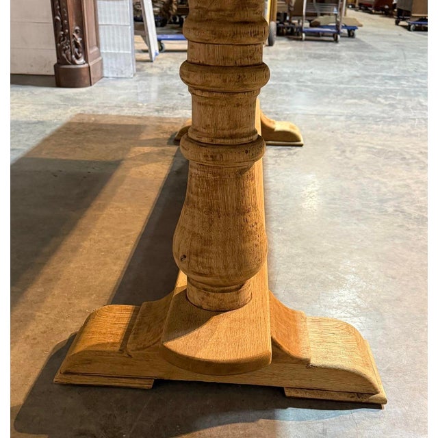 Large Oak Farmhouse Dining Table, 1925 For Sale - Image 15 of 18