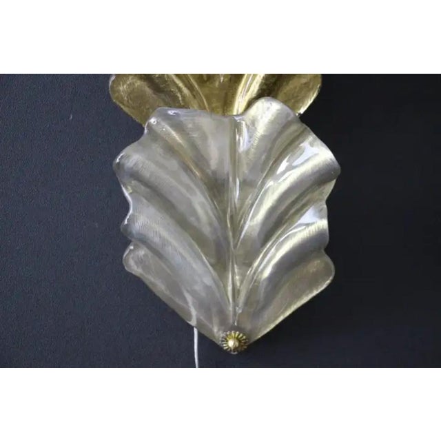 Gold and White Murano Glass Leaf Sconces in the style of Barovier, 1990s, Set of 2 For Sale - Image 4 of 15