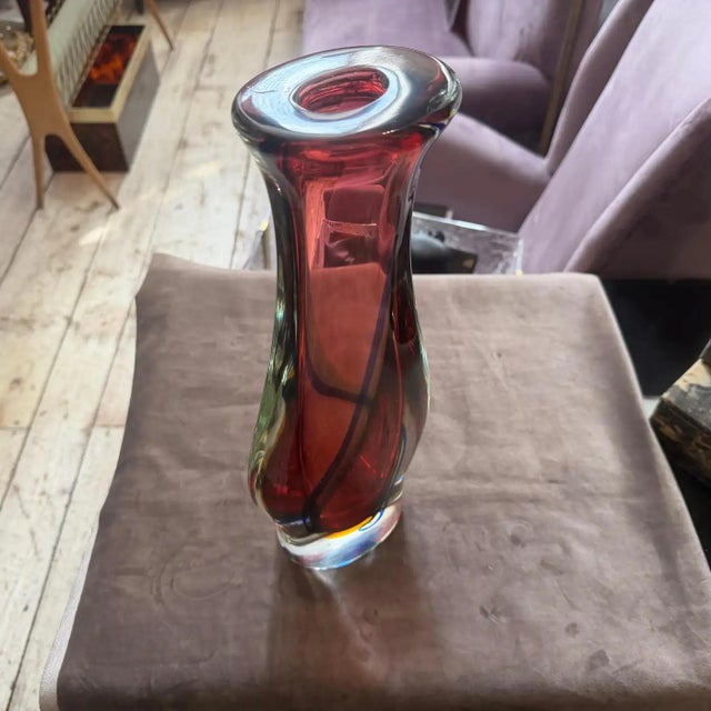 1980s 1980s Flavio Poli Modern Pink Blue and Yellow Sommerso Murano Glass Tall Vase For Sale - Image 5 of 12