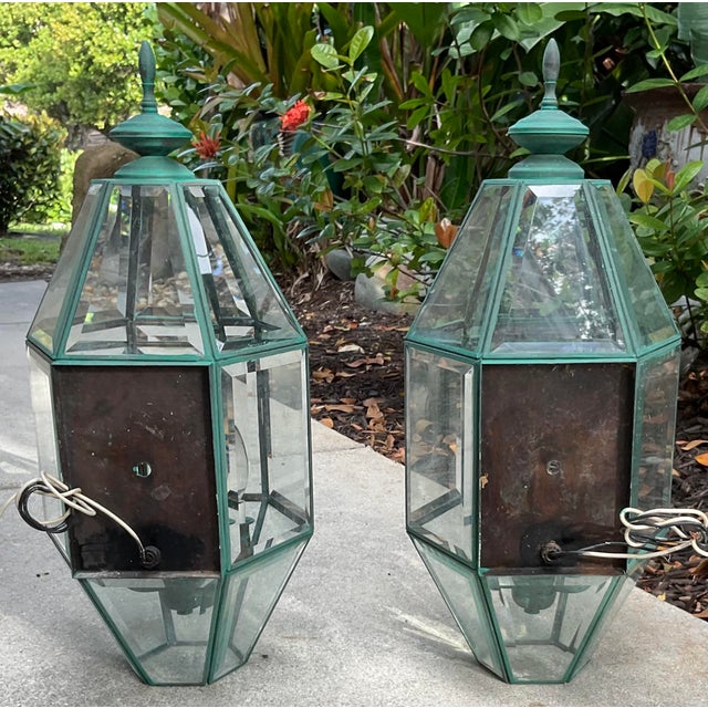 Pair of Vintage Solid Brass Wall Lanterns – Large Beveled Glass Sconces For Sale - Image 10 of 17