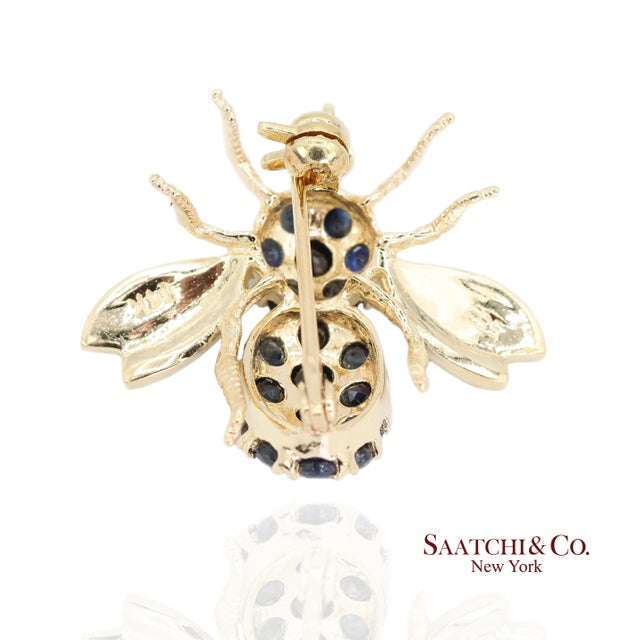 Blue 14k (585) Yellow Gold Natural Sapphire Bee Shape Brooch/Pin For Sale - Image 8 of 11