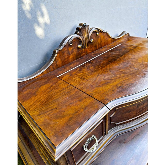 Victorian Antique Flame Mahogany Tall Dresser Caster Wheels C. Late 19th/Early 20th Century For Sale - Image 3 of 9