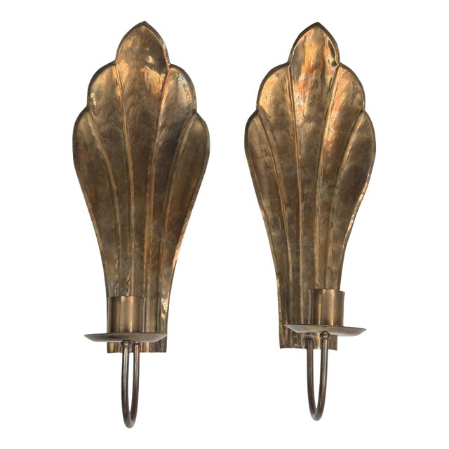 Swedish Modern Classic Candle Sconces in Brass attributed to Lars Holmström, Arvika, 1940, Set of 2 For Sale