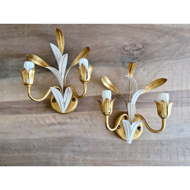 Italian Gilt and White Tole Two-Light Wall Sconces Masca, 1970s, Set of 2 For Sale - Image 9 of 17