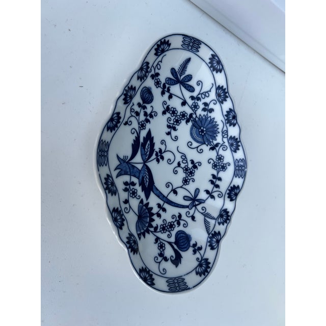 Seymour Mann Vintage Footed Blue Onion Bowl Blue and White Diamond Shape Bowl Signed For Sale - Image 4 of 7