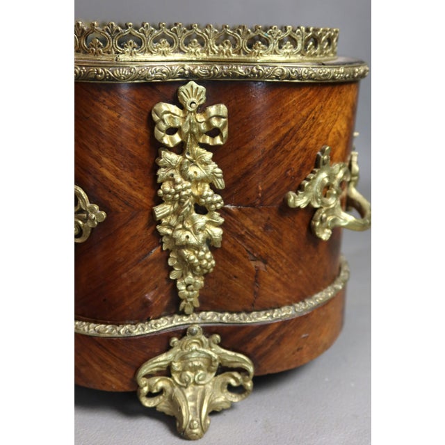 Brown 19th Century Jardinière in Wood and Gilt Bronze For Sale - Image 8 of 13