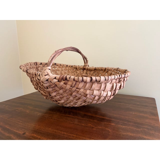 French Country Antique American Splint Oak Basket With Handled Form, Early 20th Century For Sale - Image 3 of 11