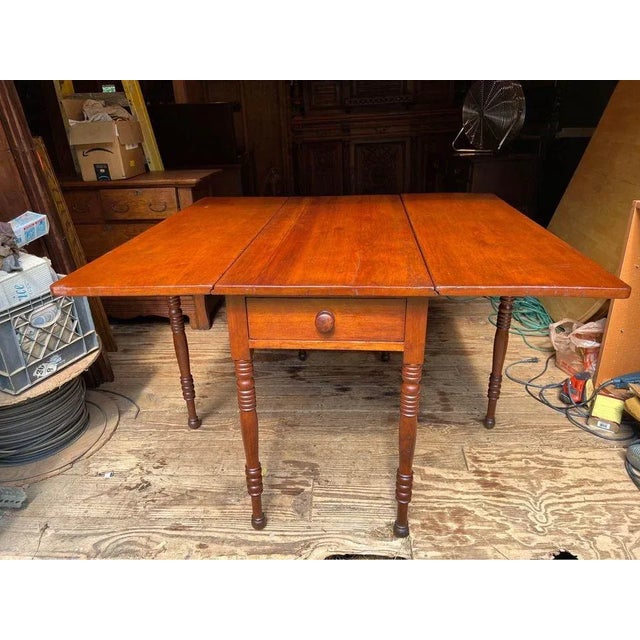 Brown Federal Style Solid Cherry Drop-Leaf Table 19th Century For Sale - Image 8 of 12