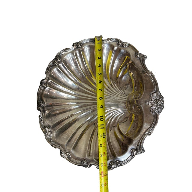 Vintage W & Sb English Regency Style Silver Plated Large Scallop Clam Shell Serving Dish For Sale - Image 4 of 12