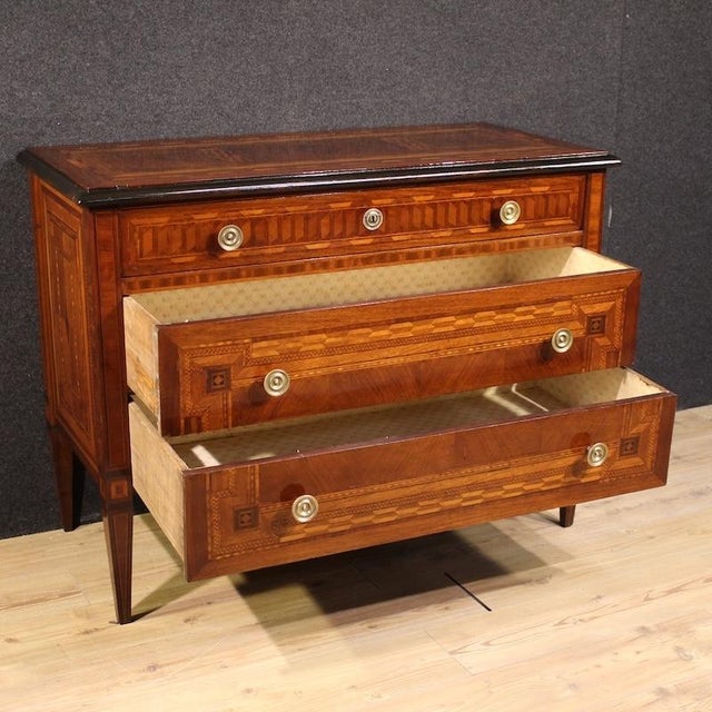 1950s Italian Louis XVI Style Inlaid Commode, 1950 For Sale - Image 5 of 13