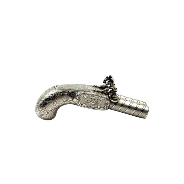 Gun-Shaped Silver Vermeil Snuff Cigarette Box, France, Early 20th Century For Sale - Image 4 of 17