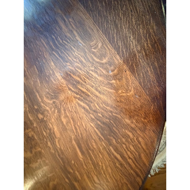 Late 19th Century Oak Pedestal Extension Dining Table With Carved Skirt and Sculpted Griffin Legs Attributed to R. J. Horner & Co. For Sale - Image 9 of 13