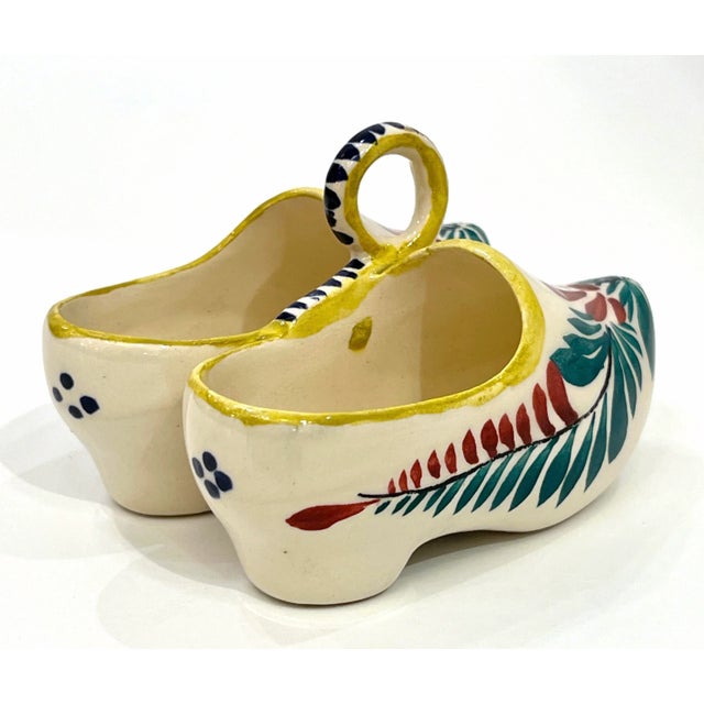 Vintage French Hb Majolica Pottery Red Green Cream Clogs Salt & Pepper Holder For Sale - Image 11 of 13