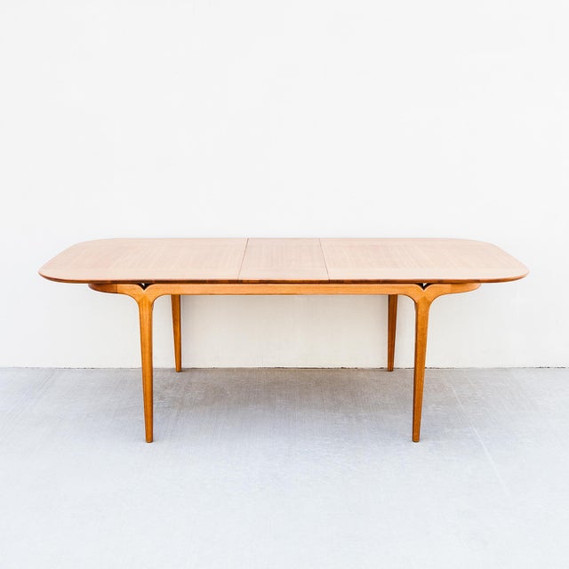 Brown Saltman Restored 1950s Mahogany Dining Table With Two Leaves Attributed to Brown Saltman For Sale - Image 4 of 17
