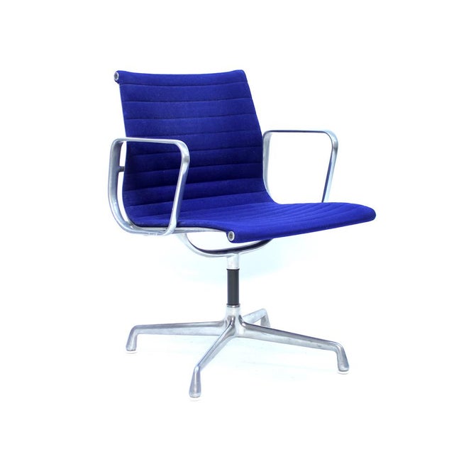 Swivel office chair, model EA108, by Charles & Ray Eames for Herrman Miller. This model is part of the Eames Aluminium...