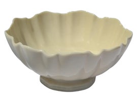 Example of Nymphenburg Porcelain Decorative Bowls