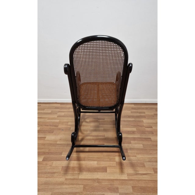 Antique Bentwood Rocking Chair from Thonet, 1890s For Sale - Image 4 of 12