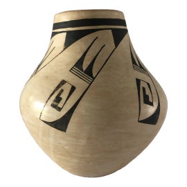 Example of Native American Vases