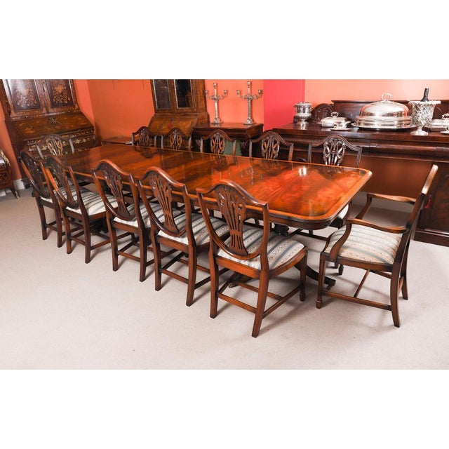 George III Revival Twin Pedestal Dining Table, 20th Century For Sale - Image 5 of 18