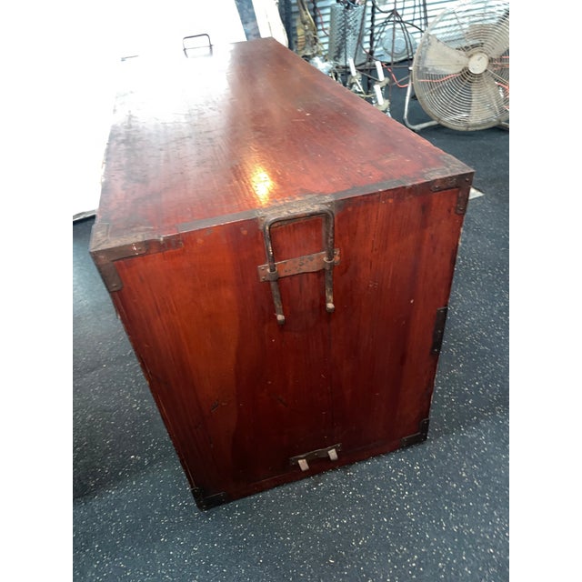 Late 19th Century Antique Japanese Taisho Isho-Dansu Dresser, Meiji Period (1868 – 1912) For Sale - Image 5 of 10