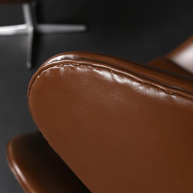 1974 Brown Leather Arne Jacobsen Fritz Hansen Egg Chair & Ottoman For Sale - Image 15 of 18