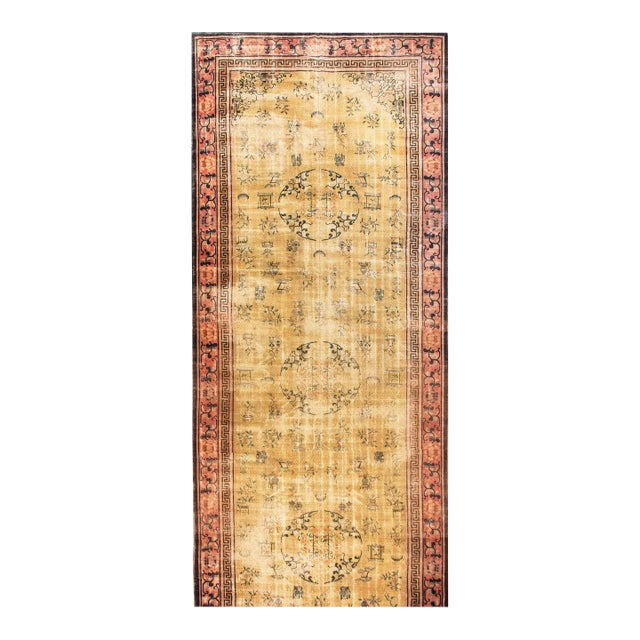 1930s Chinese Gallery Carpet ( 9'2" x 25'6" - 279 x 777 ) For Sale