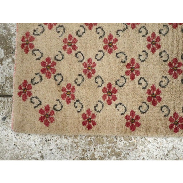Galerie Shabab Collection Mid-20th Century Turkish Anatolian Runner For Sale In New York - Image 6 of 8