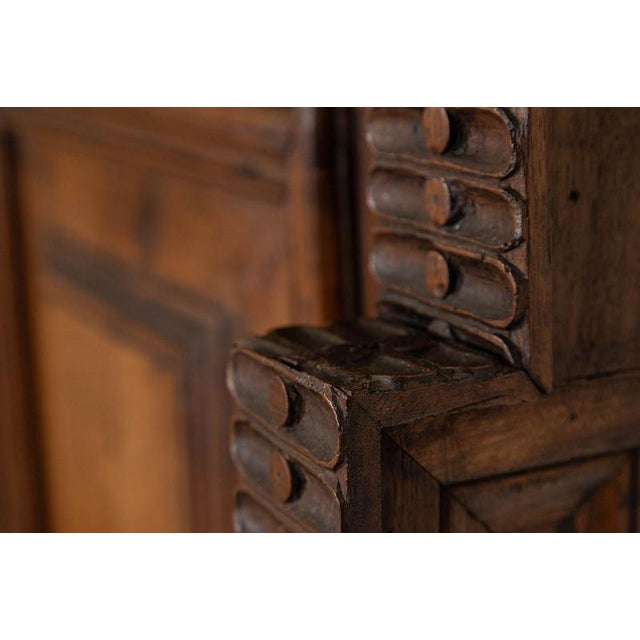 Large 19th Century Italian Carved Walnut Settle, 1800 For Sale - Image 12 of 15