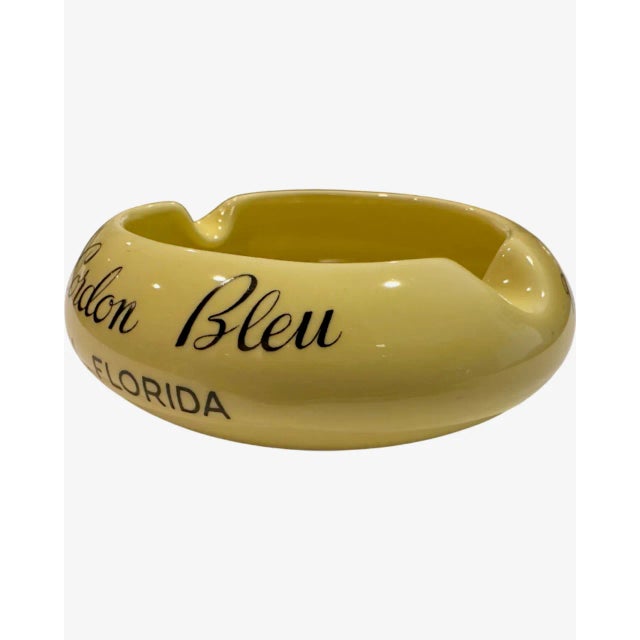 Mid 20th Century Vintage Le Cordon Bleu Restaurant Dania Beach, Florida Yellow Ashtray For Sale - Image 5 of 9