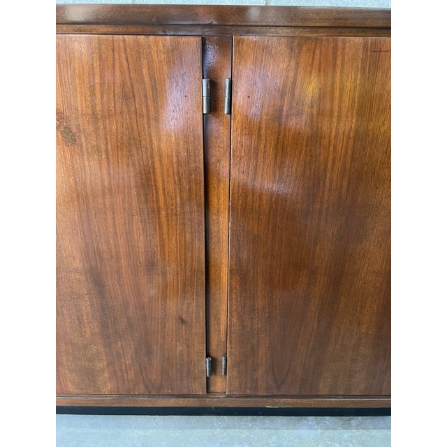 Monumental European Art Deco Walnut Credenza / Sideboard – Streamline Moderne Cabinet For Sale - Image 15 of 17