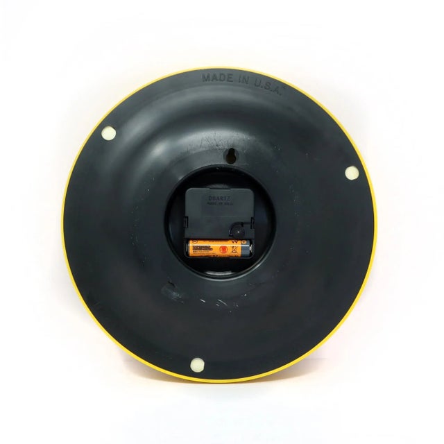 1980s Colorful Handprint Wall Clock by Devito For Sale - Image 4 of 6