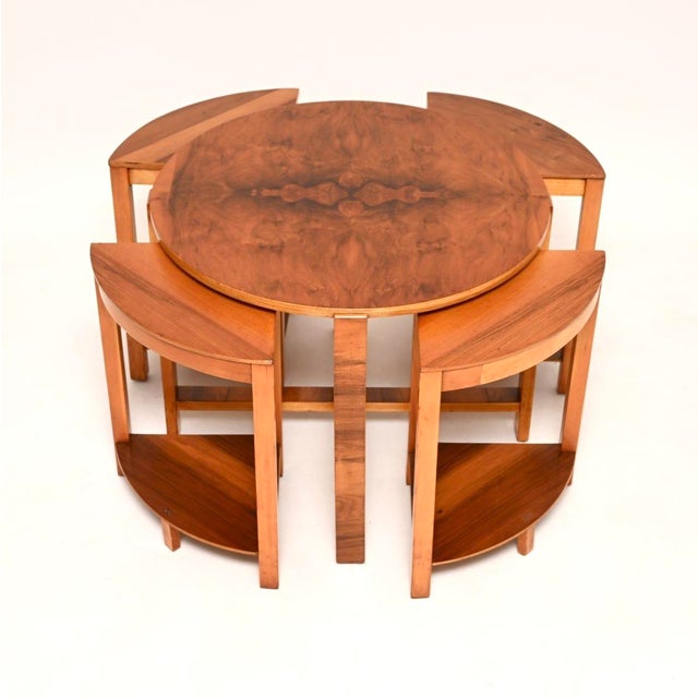 Mid-Century Modern Art Deco Nesting Tables in Figured Walnut, 1930, Set of 4 For Sale - Image 3 of 11