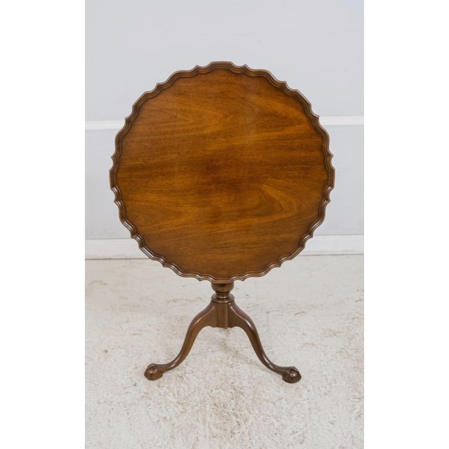 Age: Approx: 50 years old Details: Light Heirloom Finish Model 953 Rare Model Ball & Claw Feet High Quality Construction...