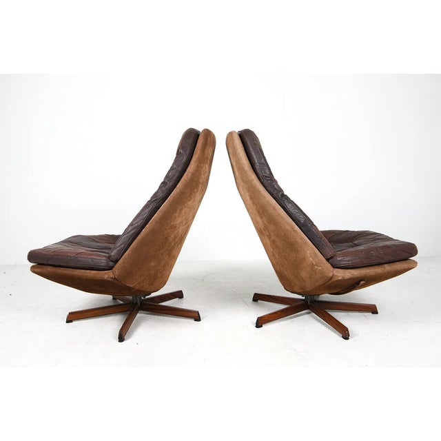 Animal Skin Pair 1960s Patchwork Leather Swivel Lounge Chairs Attributed to Madsen and Schubell For Sale - Image 7 of 14