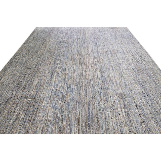 Contemporary Modern Savannah Gray Handmade Room Size Wool Rug With Geometric Pattern For Sale - Image 3 of 11