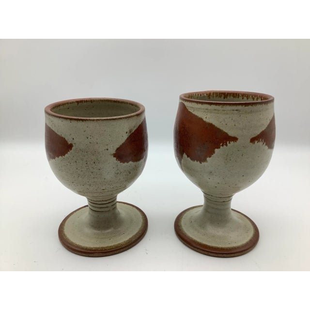 Cream Mid-Century Signed Stoneware Vase and Two Mugs - 3 Piece Set For Sale - Image 8 of 13