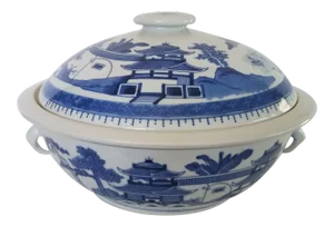 Vintage Asian Covered Ceramic Blue & White Casserole