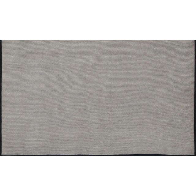 Large Modern Striped Designed Rug in Hand-Knotted With Wool in Creamy-Beige Tones For Sale - Image 4 of 10