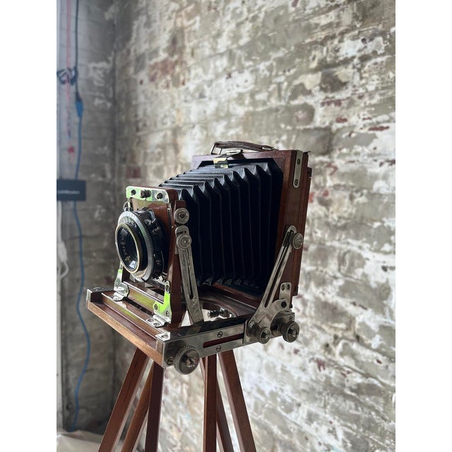Wood Vintage Wista Field 45 Wooden Large Format Camera on Extendable Tripod For Sale - Image 7 of 12