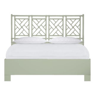 Chippendale Standard Bed King, Celery Green For Sale