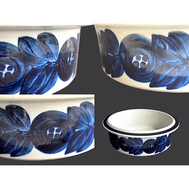 Vintage Anemone Blue by Arabia of Finland Serving Bowl Designed by Ulla Procopé For Sale - Image 9 of 12