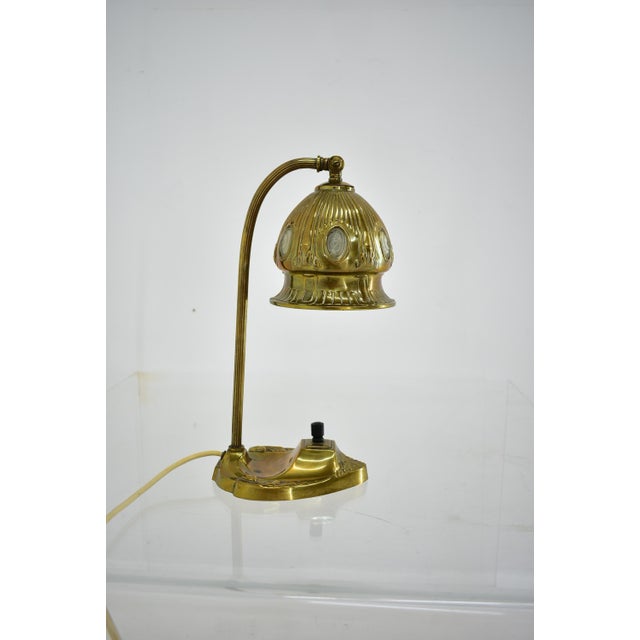Vintage Vienna Secession style Table Lamp in Brass & Glass, Austria, 1930s For Sale - Image 17 of 18