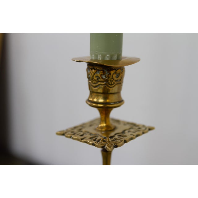 Antique English Brass Candlesticks, 1890s, Set of 2 For Sale - Image 13 of 15