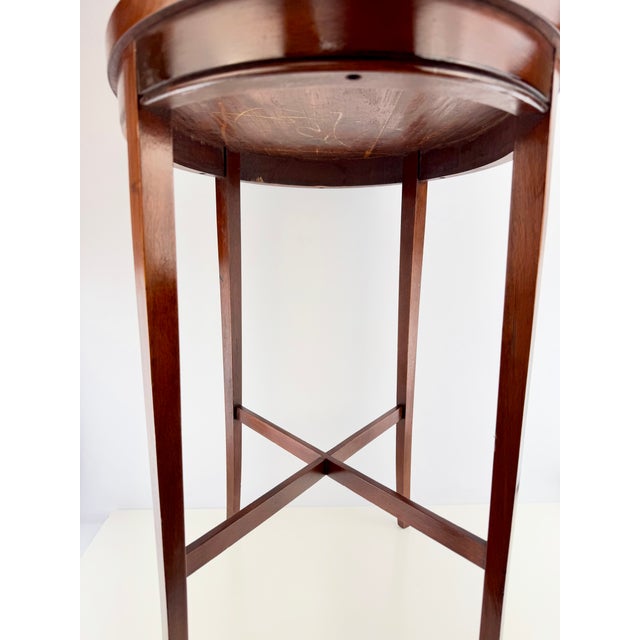 Wood Vintage Mahogany Oval Side Table With Cross-Stretcher Base For Sale - Image 7 of 9