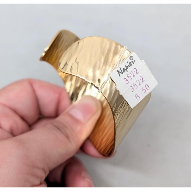 Mid-Century Modern Vintage C1976 Signed Napier Goldtone Wavy Cuff Bracelet For Sale - Image 3 of 16