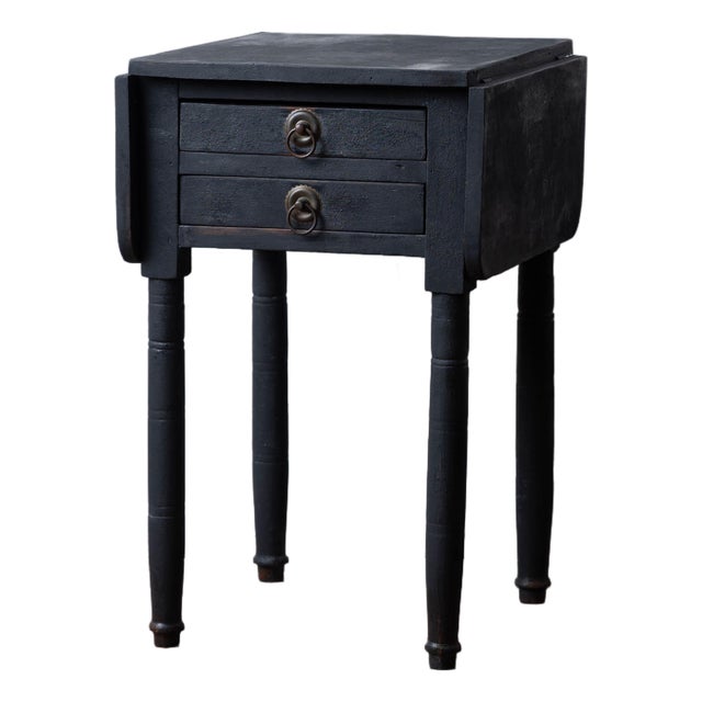 New England Pine Drop-Leaf Work Table in Black, c.1850 For Sale