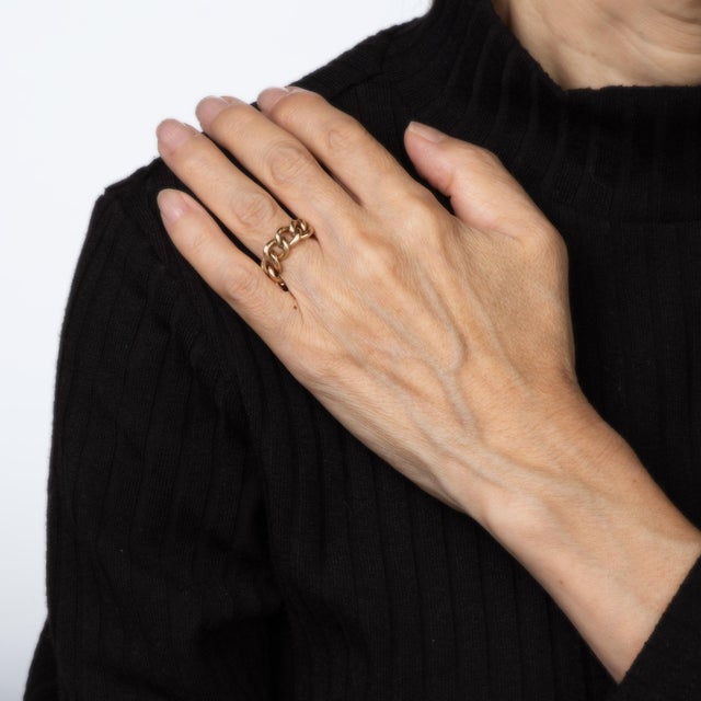 70s Vintage Tiffany & Co. Curb Link Ring Flex Band Sz 6 Succo 14k Yellow Gold For Sale In Los Angeles - Image 6 of 7